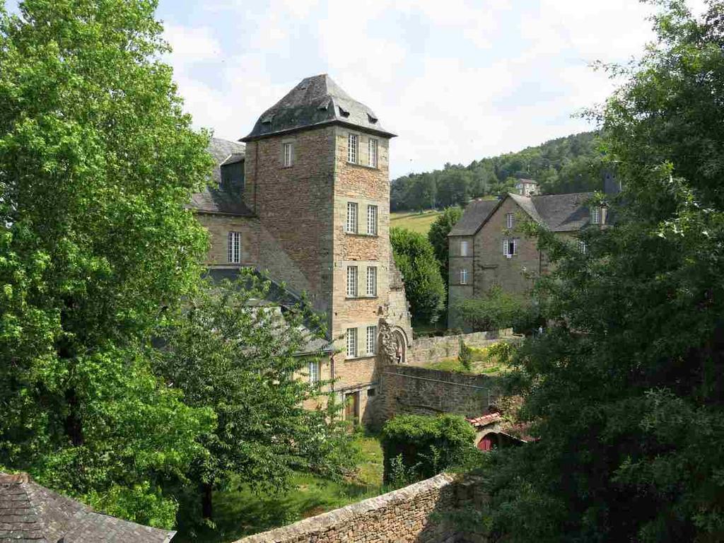La Tour Hotel Aubazines Exterior foto